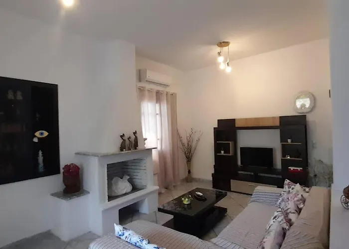 Beautiful House In The Capital Of *