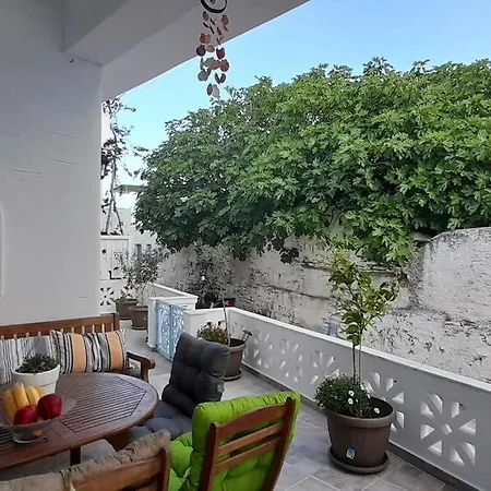 Beautiful House In The Capital Of * Parikia (Paros)