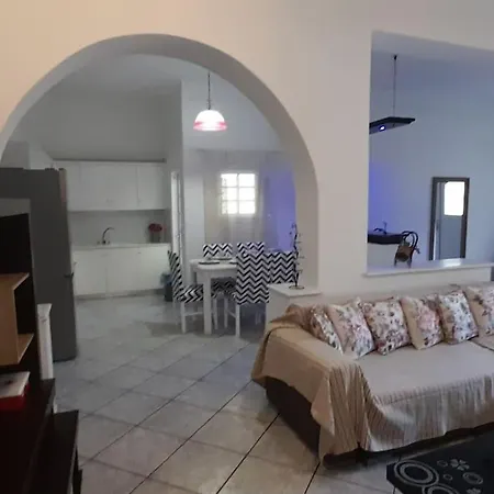 Beautiful House In The Capital Of Parikia (Paros)