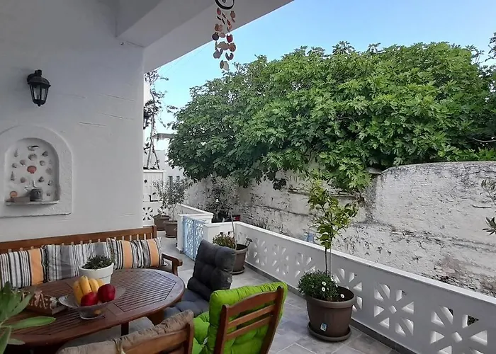 Beautiful House In The Capital Of * Páros